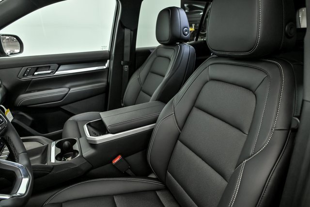 New 2026 GMC Terrain Elevation w/ Elevation Premium Package image 7