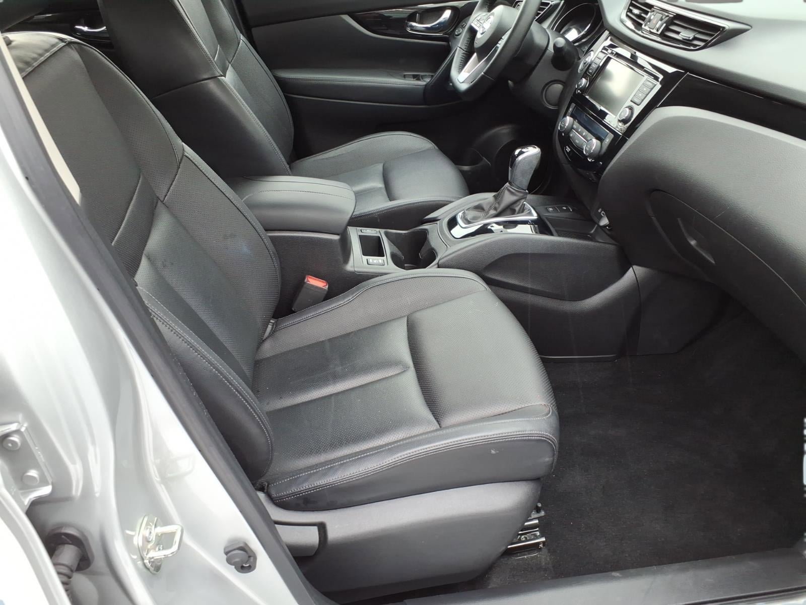 Used 2022 Nissan Rogue Sport SL AWD/4WD image 7