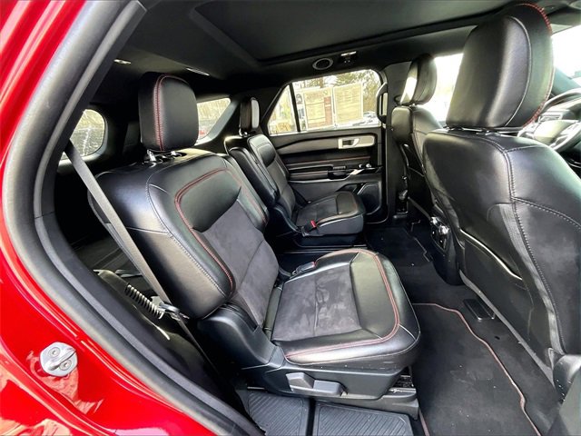 Used 2022 Ford Explorer ST-Line w/ Class IV Trailer Tow Package image 23