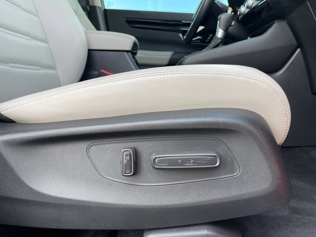 Certified 2025 Honda CR-V EX-L image 30