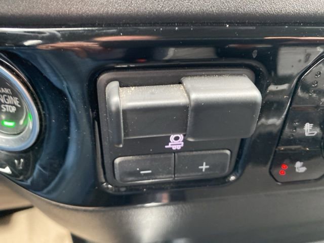 Used 2024 Chevrolet Silverado 3500 LTZ w/ LTZ Plus Package image 17