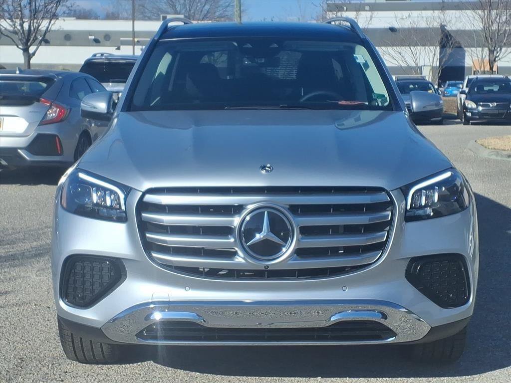 New 2026 Mercedes-Benz GLS 450 4MATIC image 3