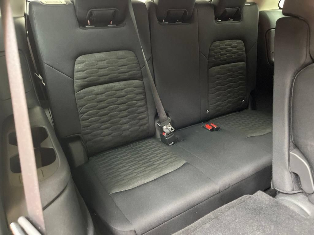 Used 2025 Nissan Pathfinder SV AWD/4WD image 20