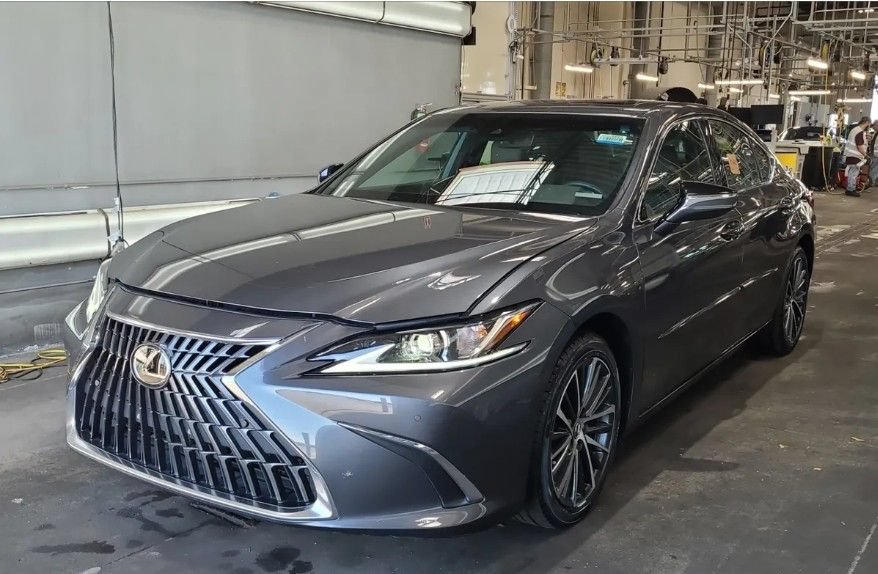 Used 2023 Lexus ES 300h w/ Premium Package FWD video 1
