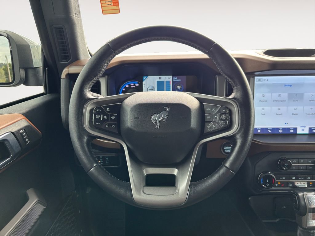 Used 2022 Ford Bronco Outer Banks AWD/4WD image 16