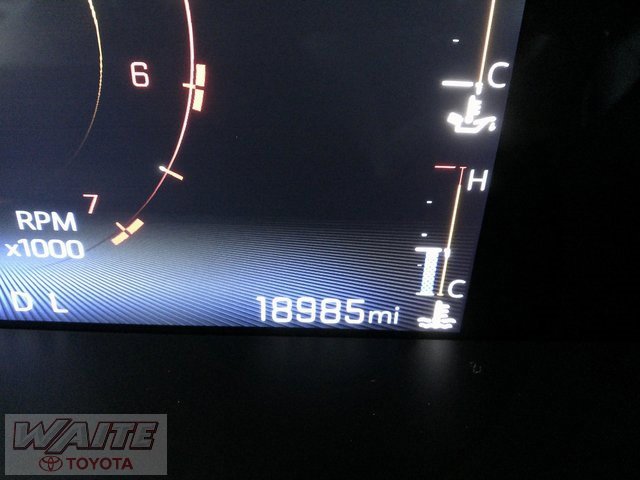 Used 2023 Chevrolet Colorado LT image 11