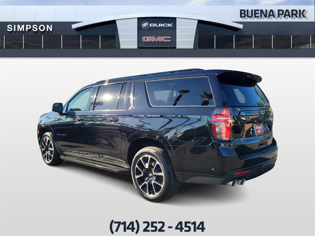 Certified 2023 Chevrolet Suburban RST w/ Sport Performance Package image 6