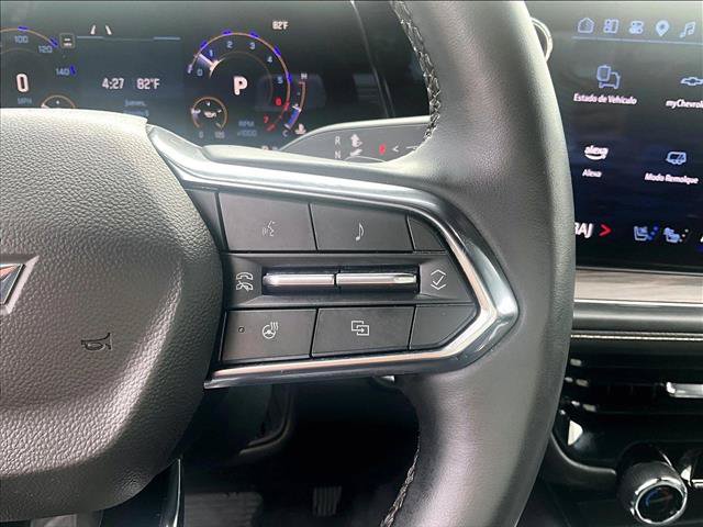 Used 2025 Chevrolet Suburban Premier RWD image 21