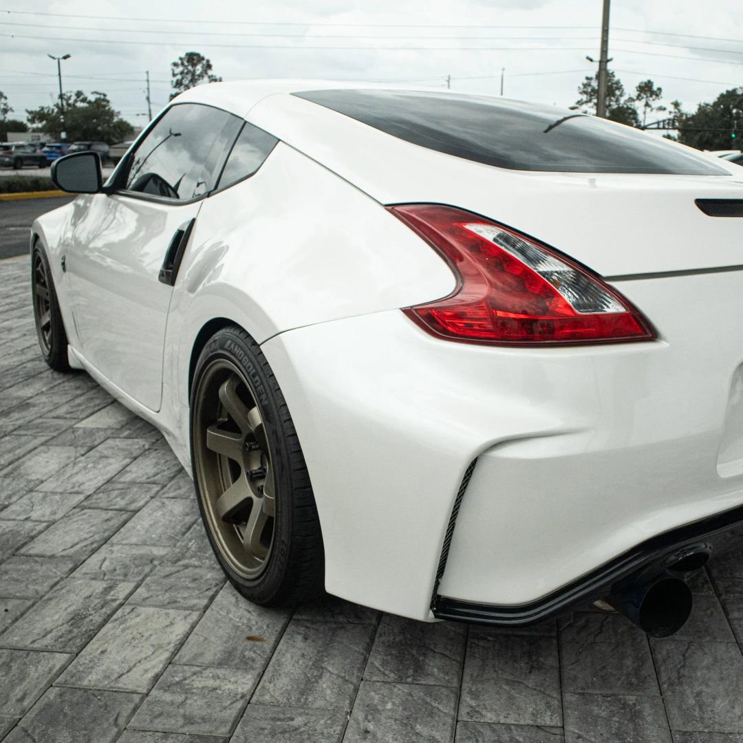 Used 2016 Nissan 370Z Coupe RWD image 12