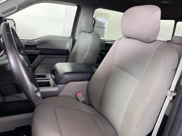 Used 2017 Ford F150 XLT w/ Equipment Group 302A Luxury AWD/4WD image 18