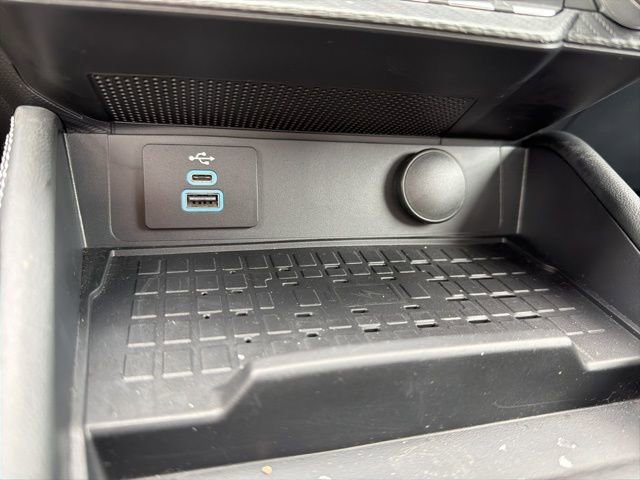 Used 2024 Ford Mustang GT Premium image 30