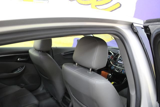 Used 2018 Chevrolet Impala LS FWD image 10