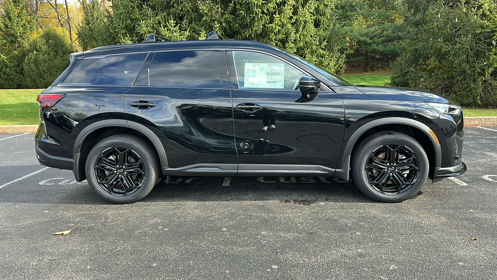 New 2026 INFINITI QX60 Sport image 14