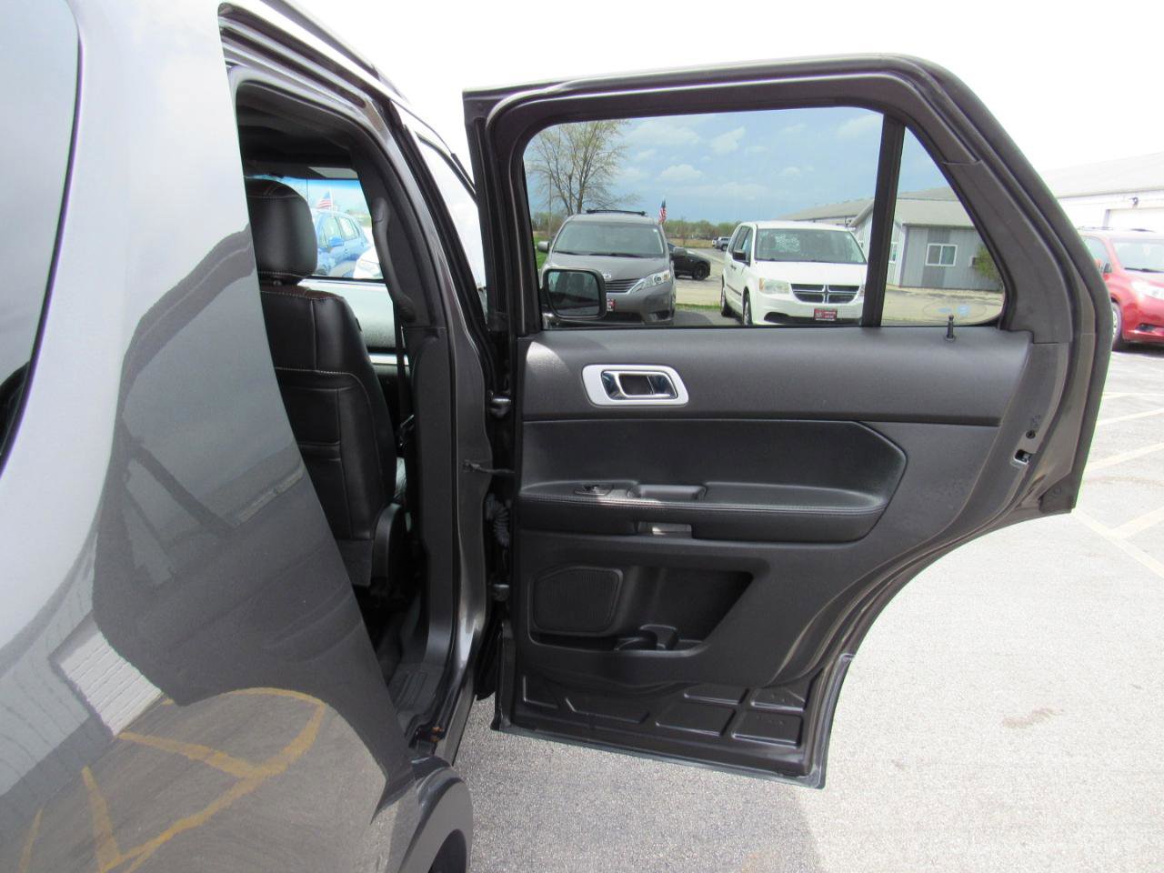 Used 2015 Ford Explorer Sport w/ Equipment Group 401A image 30