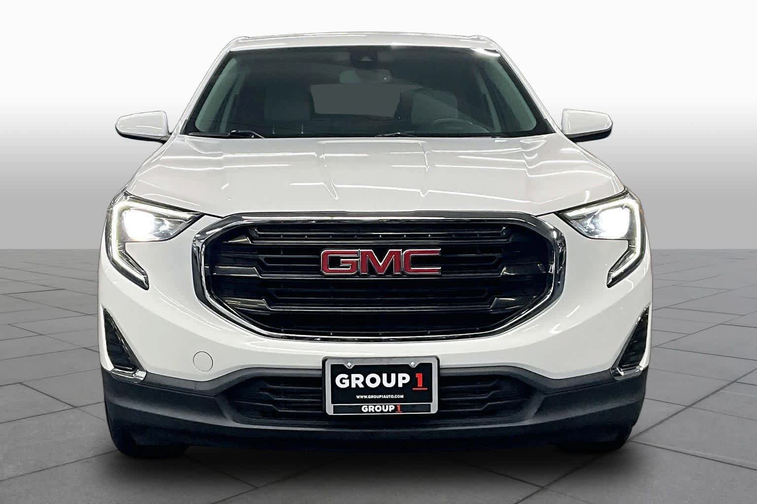 Used 2020 GMC Terrain SLE FWD image 4