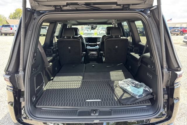 New 2026 Jeep Grand Wagoneer Limited AWD/4WD image 12