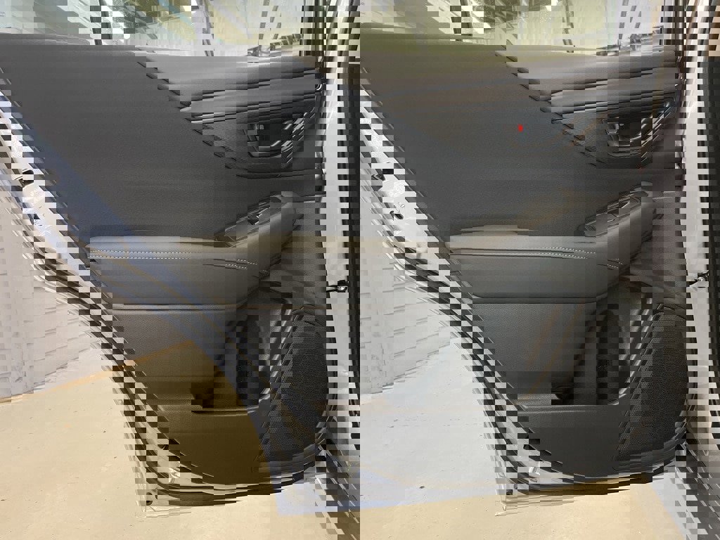 Certified 2025 Subaru Legacy image 27