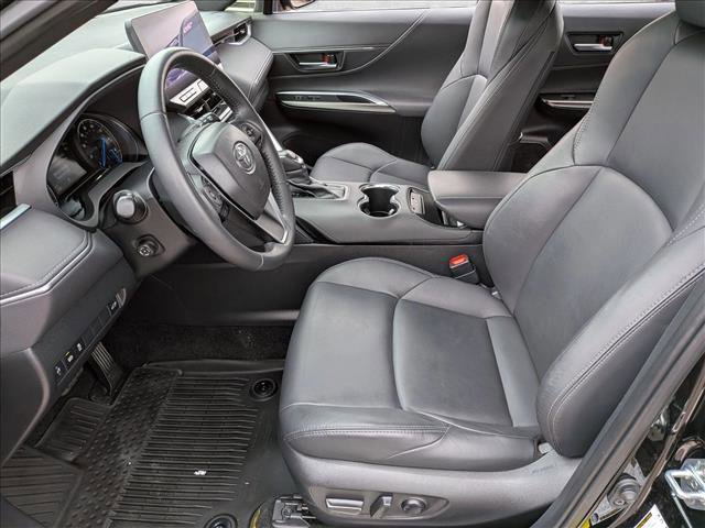 Used 2024 Toyota Venza Nightshade AWD/4WD image 16