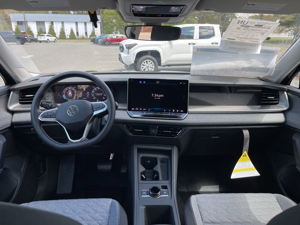 New 2026 Volkswagen Tiguan S FWD image 6