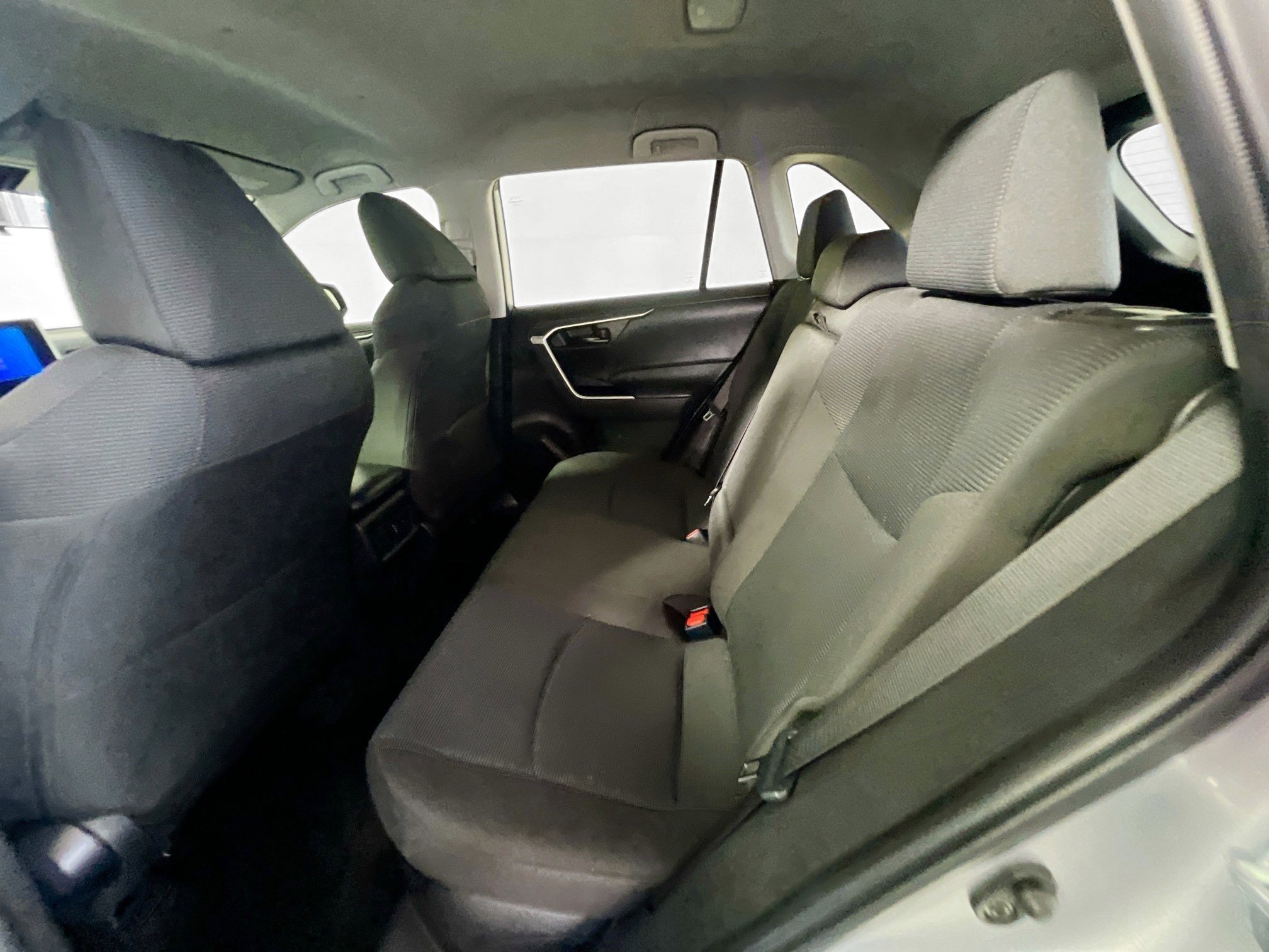 Used 2024 Toyota RAV4 LE image 28