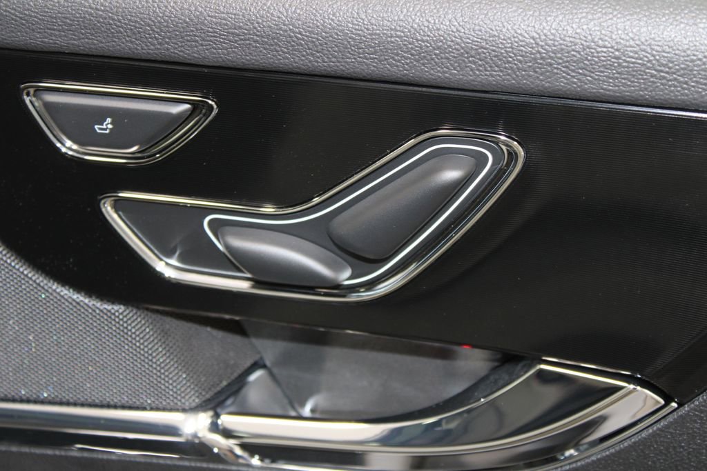 New 2026 Lincoln Corsair Reserve image 27