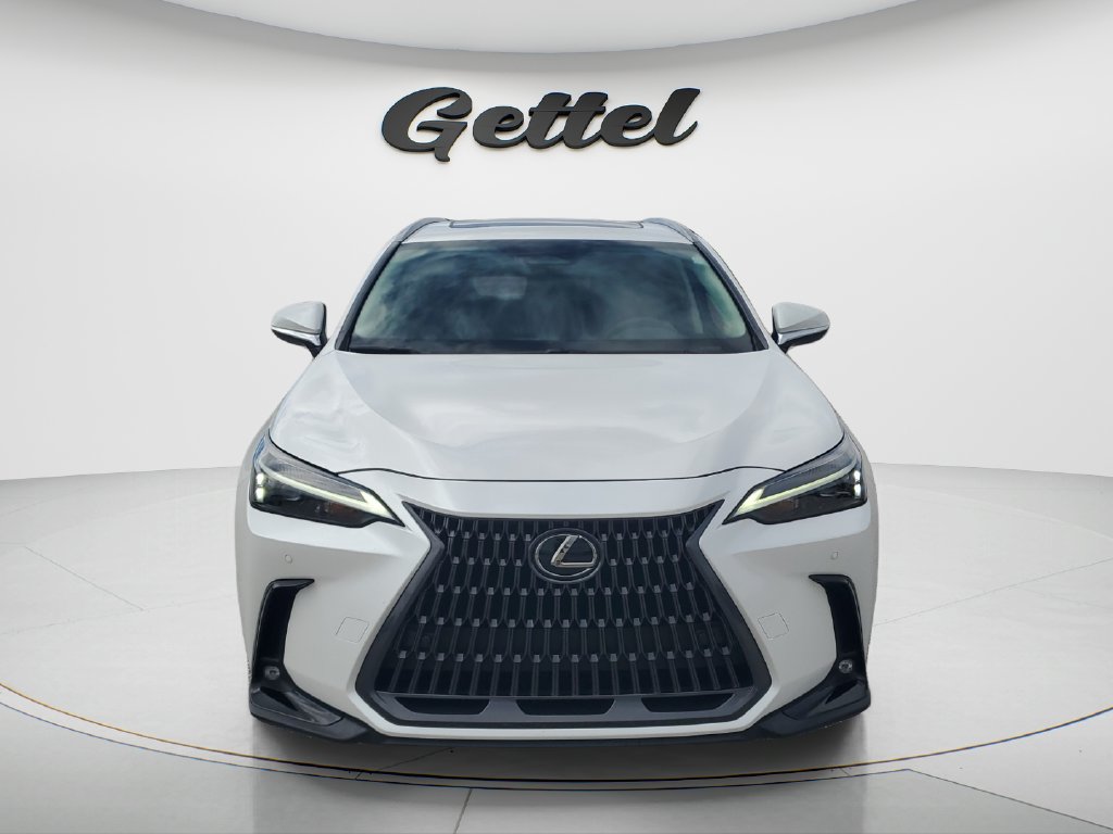 Used 2024 Lexus NX 250 FWD image 2