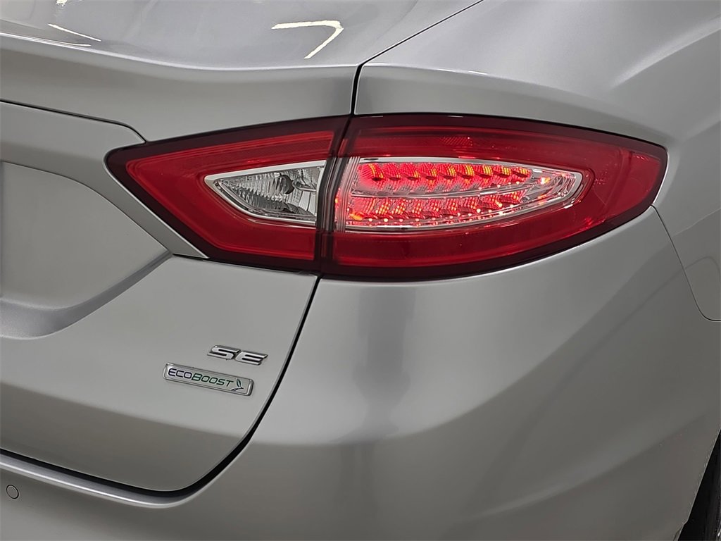 Used 2014 Ford Fusion SE w/ Equipment Group 202A image 33