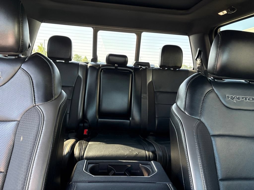 Used 2019 Ford F150 Raptor w/ Equipment Group 802A Luxury AWD/4WD image 27