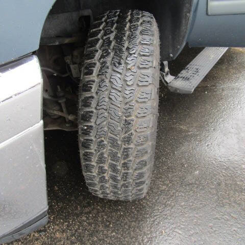 Used 2011 Chevrolet Silverado 3500 LTZ w/ LTZ Plus Package AWD/4WD image 18