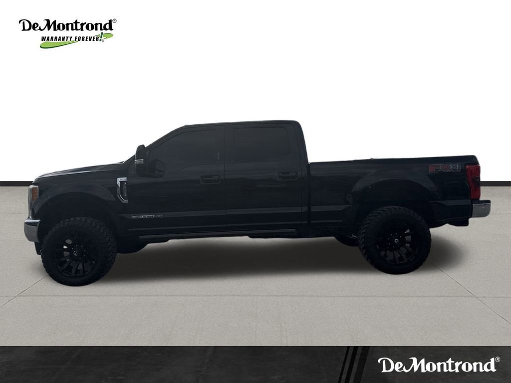 Used 2017 Ford F250 Lariat w/ Lariat Ultimate Package AWD/4WD image 8