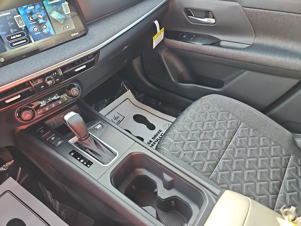 New 2026 Nissan Kicks SV FWD image 28