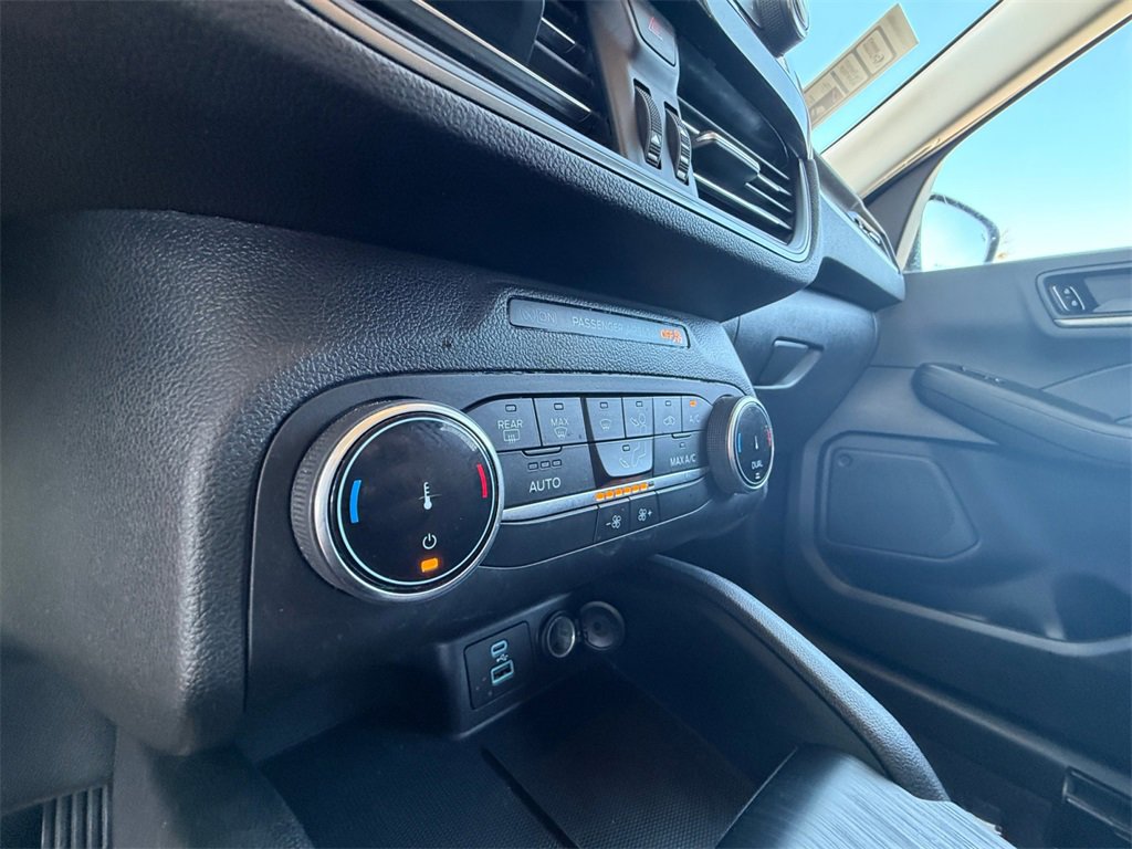 Used 2023 Ford Escape Active image 23