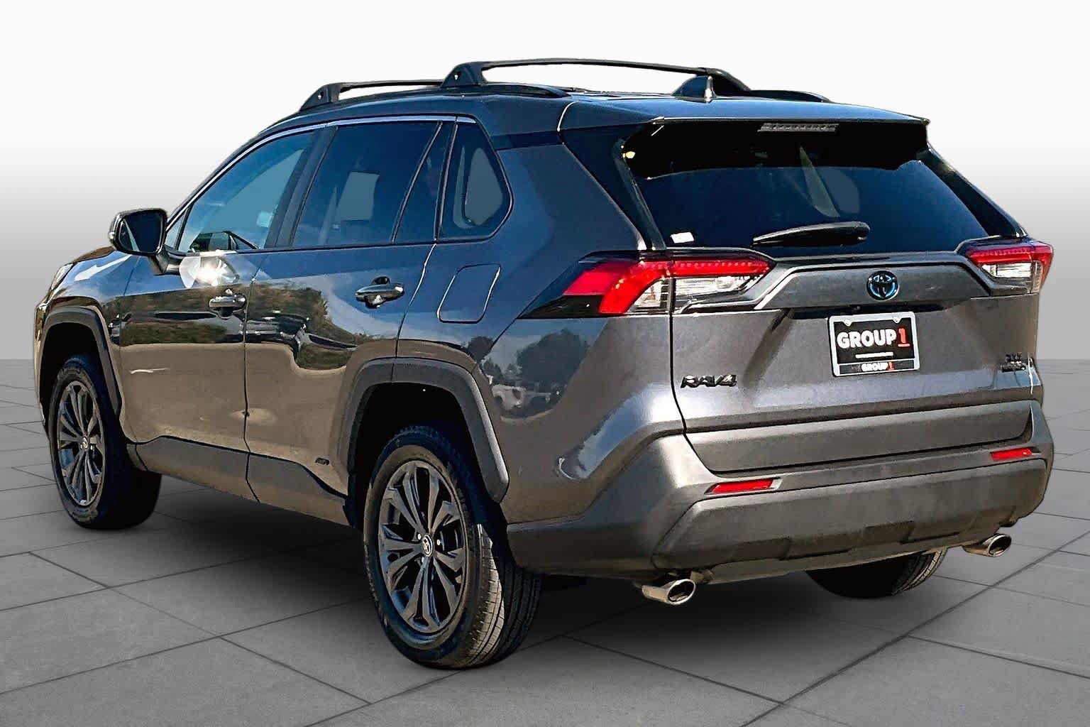 Used 2024 Toyota RAV4 XLE Premium w/ Weather Package AWD/4WD image 11