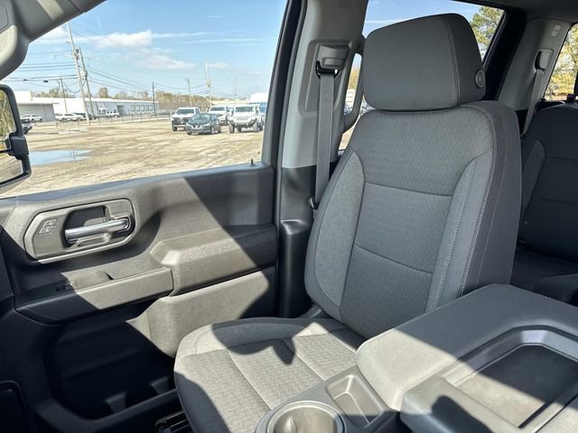 New 2026 Chevrolet Silverado 2500 Custom w/ Custom Value Package AWD/4WD image 39