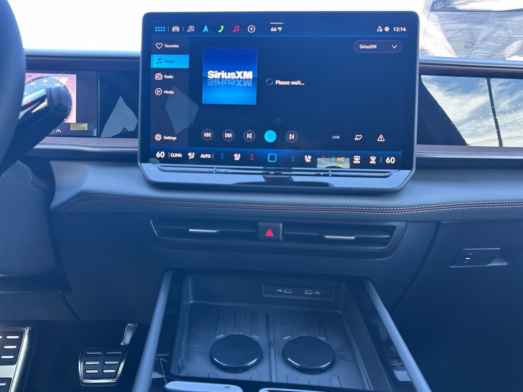 New 2027 Volkswagen Atlas SEL Premium R-Line AWD/4WD image 18