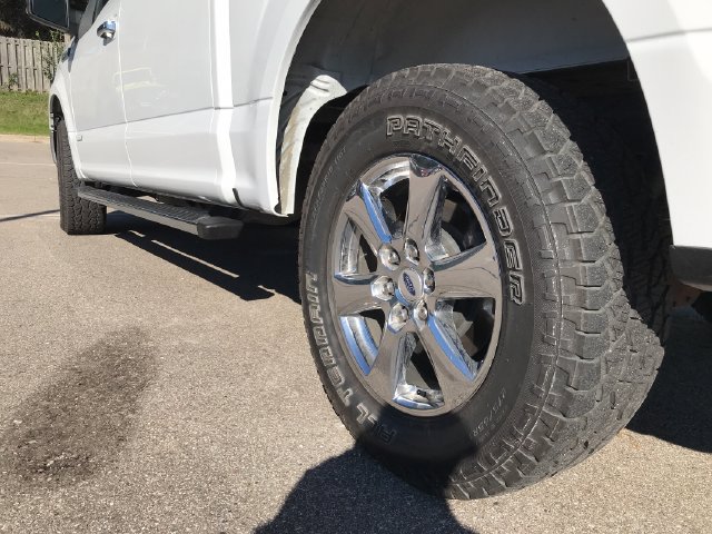 Used 2019 Ford F150 XLT w/ Equipment Group 302A Luxury AWD/4WD image 12