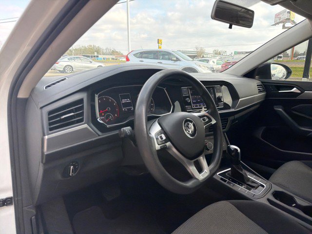 Used 2021 Volkswagen Jetta S w/ Driver Assistance Package image 16
