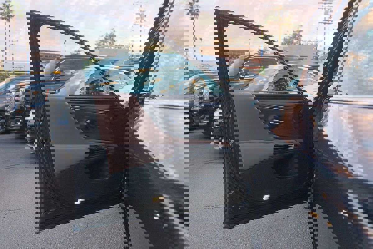 Used 2023 Lexus ES 350 image 11