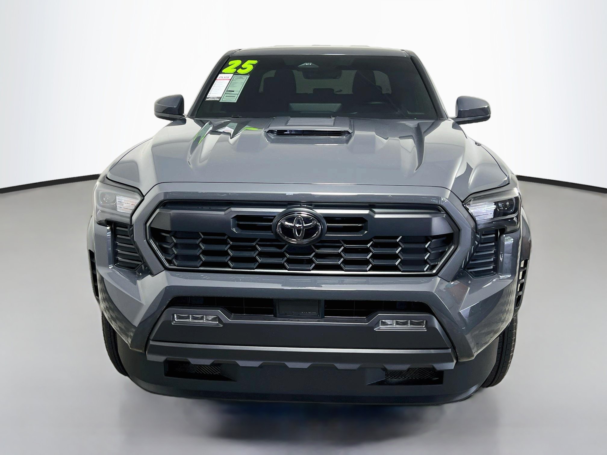 Used 2025 Toyota Tacoma TRD Sport RWD image 10