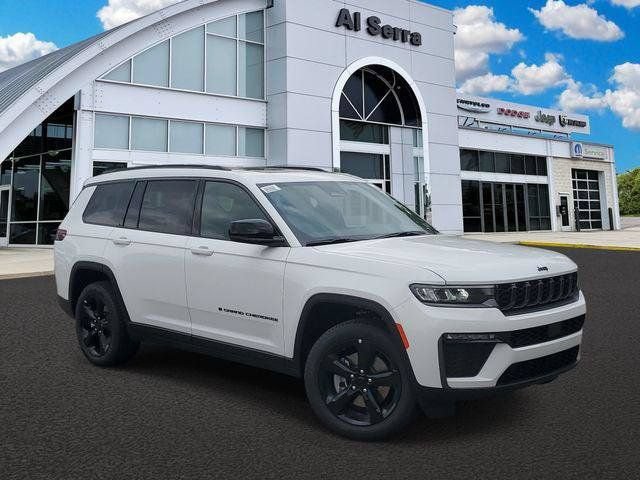 New 2026 Jeep Grand Cherokee L Limited w/ Limited Altitude Package AWD/4WD image 1