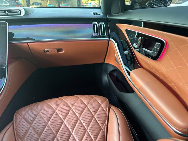 Used 2022 Mercedes-Benz S 500 4MATIC image 16