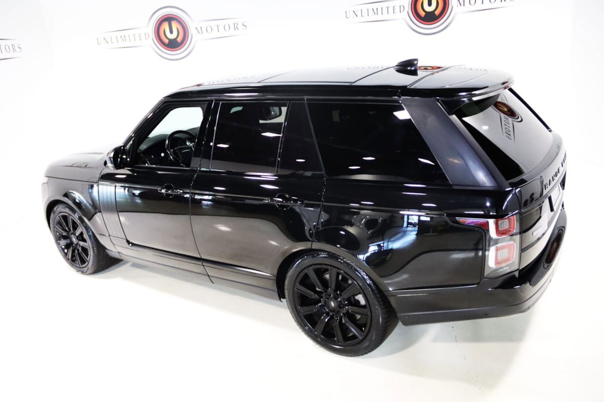 Used 2018 Land Rover Range Rover Supercharged AWD/4WD image 11