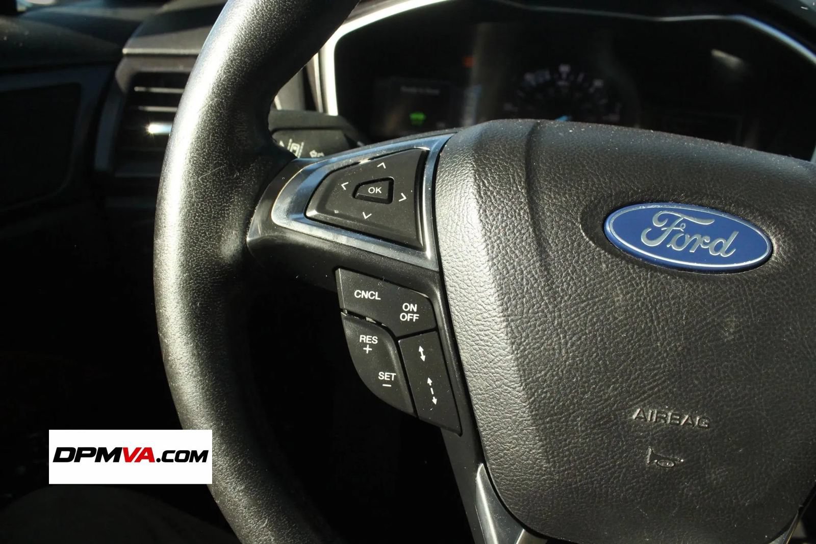 Used 2019 Ford Fusion Energi Titanium FWD image 20