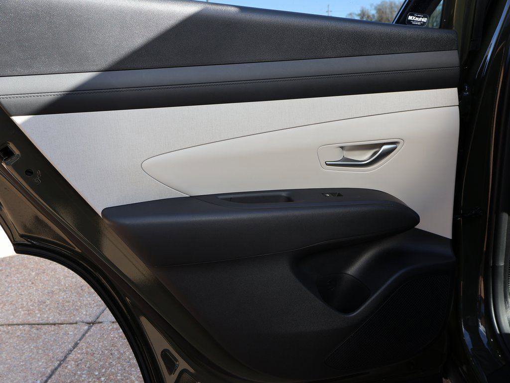 New 2026 Hyundai Tucson SEL image 18