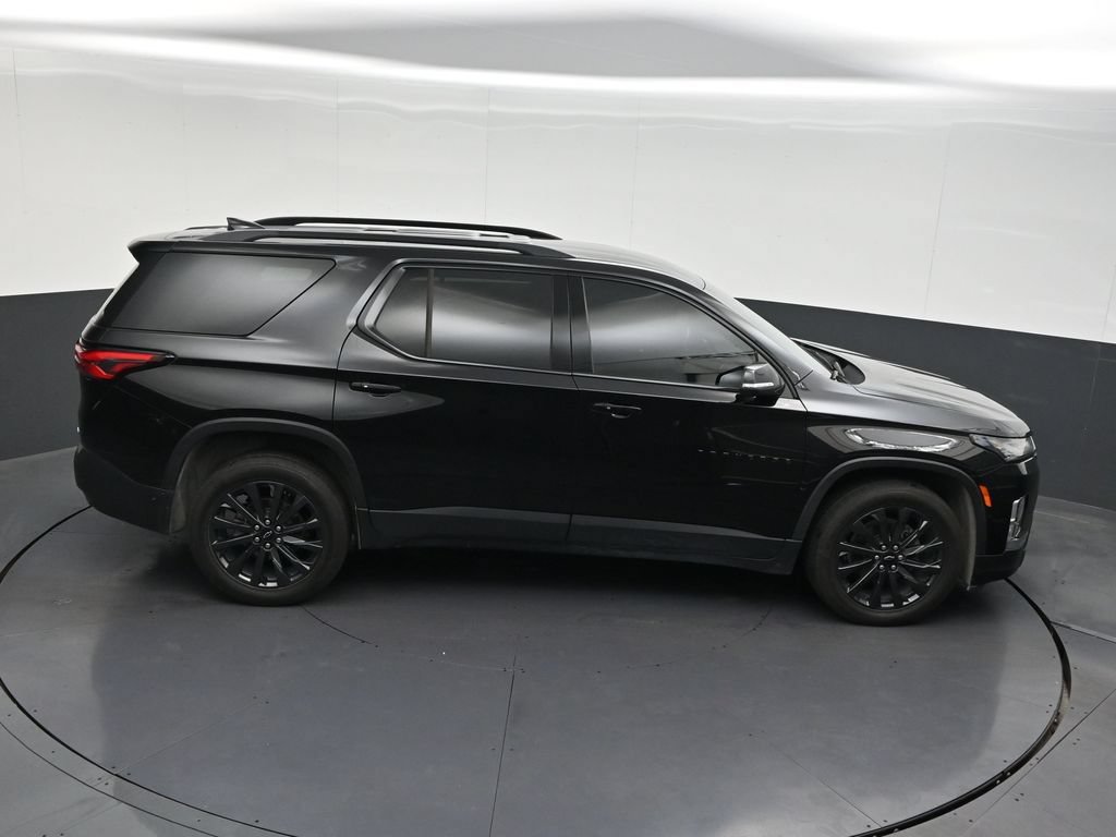 Used 2024 Chevrolet Traverse RS FWD image 25