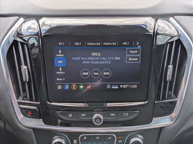 Used 2021 Chevrolet Traverse LT image 12