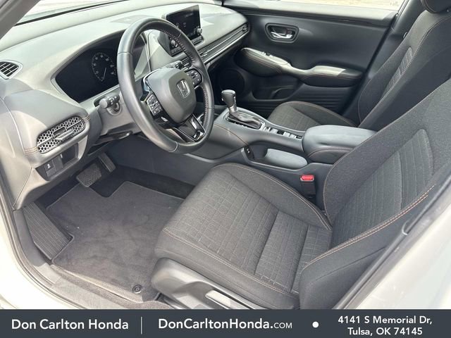 Certified 2025 Honda HR-V Sport image 12