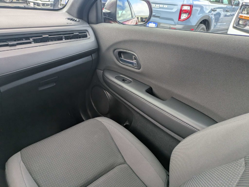 Used 2019 Honda HR-V Sport image 19