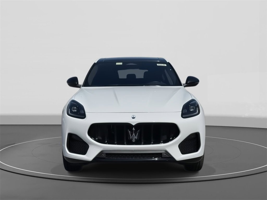 Used 2025 Maserati Grecale Modena image 2