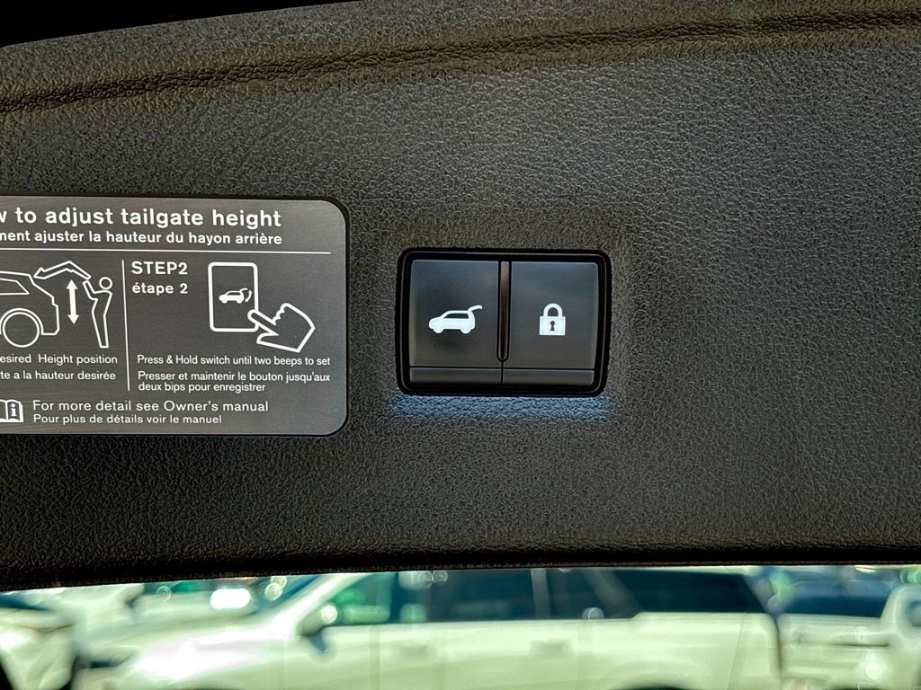 Used 2023 INFINITI QX55 Luxe w/ Cargo Package image 29